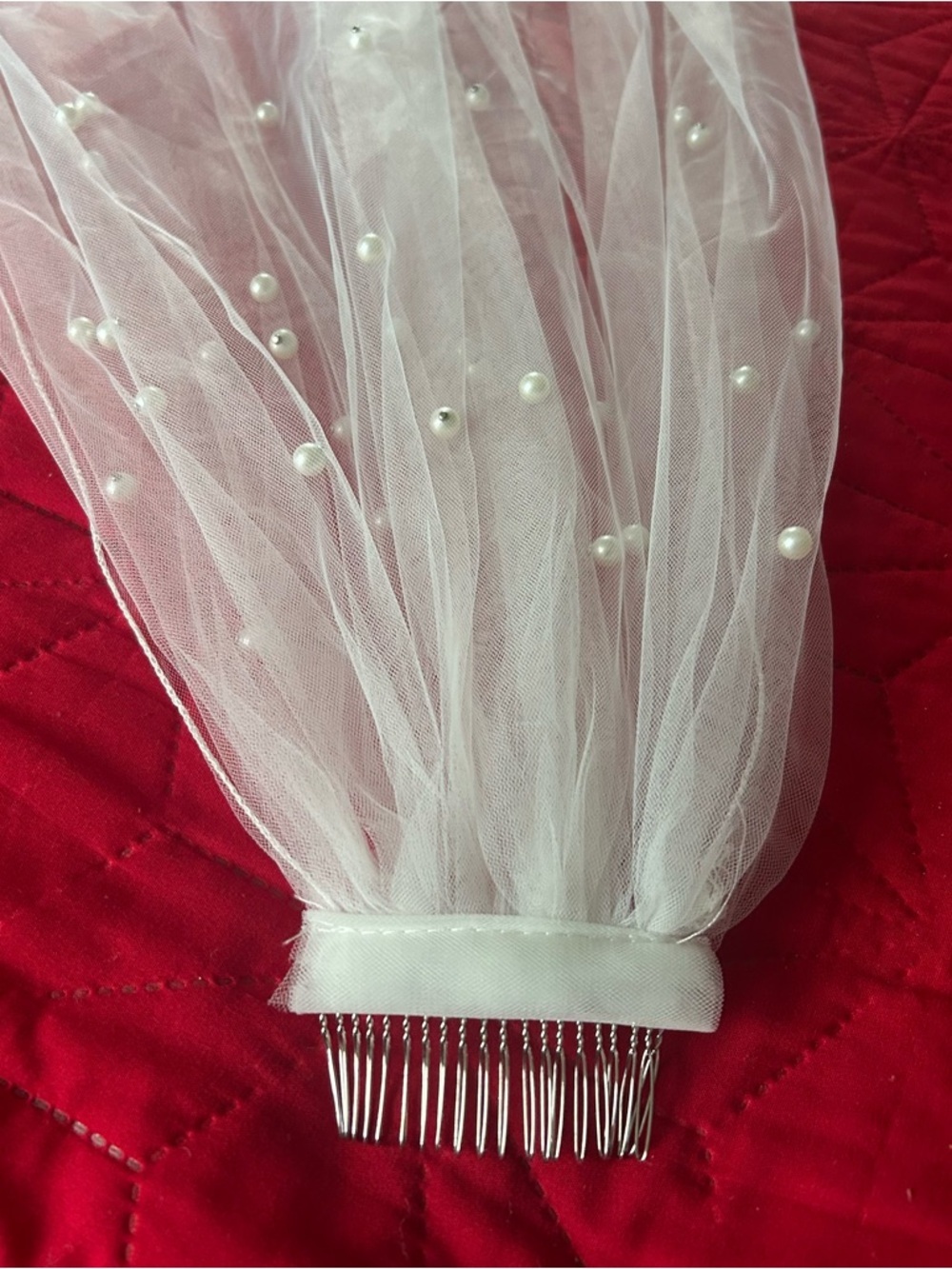 ☀️Beautiful Veil with Comb Pearl beaded White Tulle Wedding Veil - Picture 3 of 5